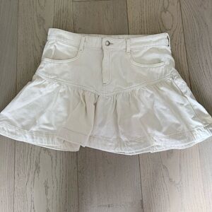 H&M - Cream Ruffle Skirt (NWOT)